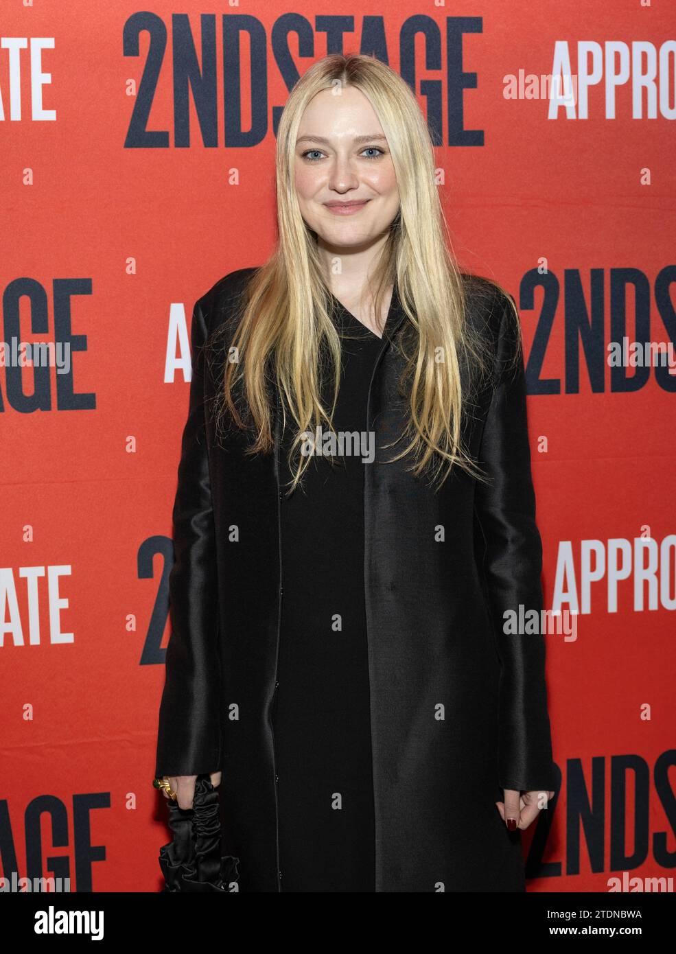 Dakota fanning 2023 hi-res stock photography and images - Alamy