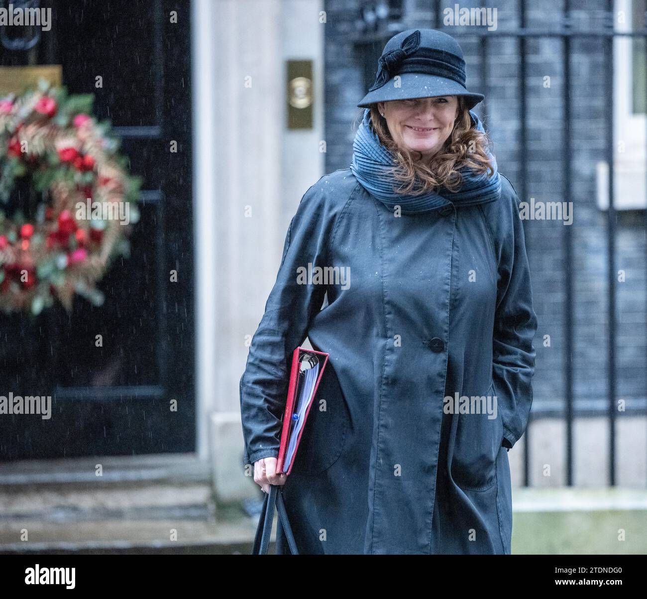 London, UK. 19th Dec, 2023. Gillian Keegan, Education Secretary at a cabinet meeting at 10 Downing Street London. Credit: Ian Davidson/Alamy Live News Stock Photo