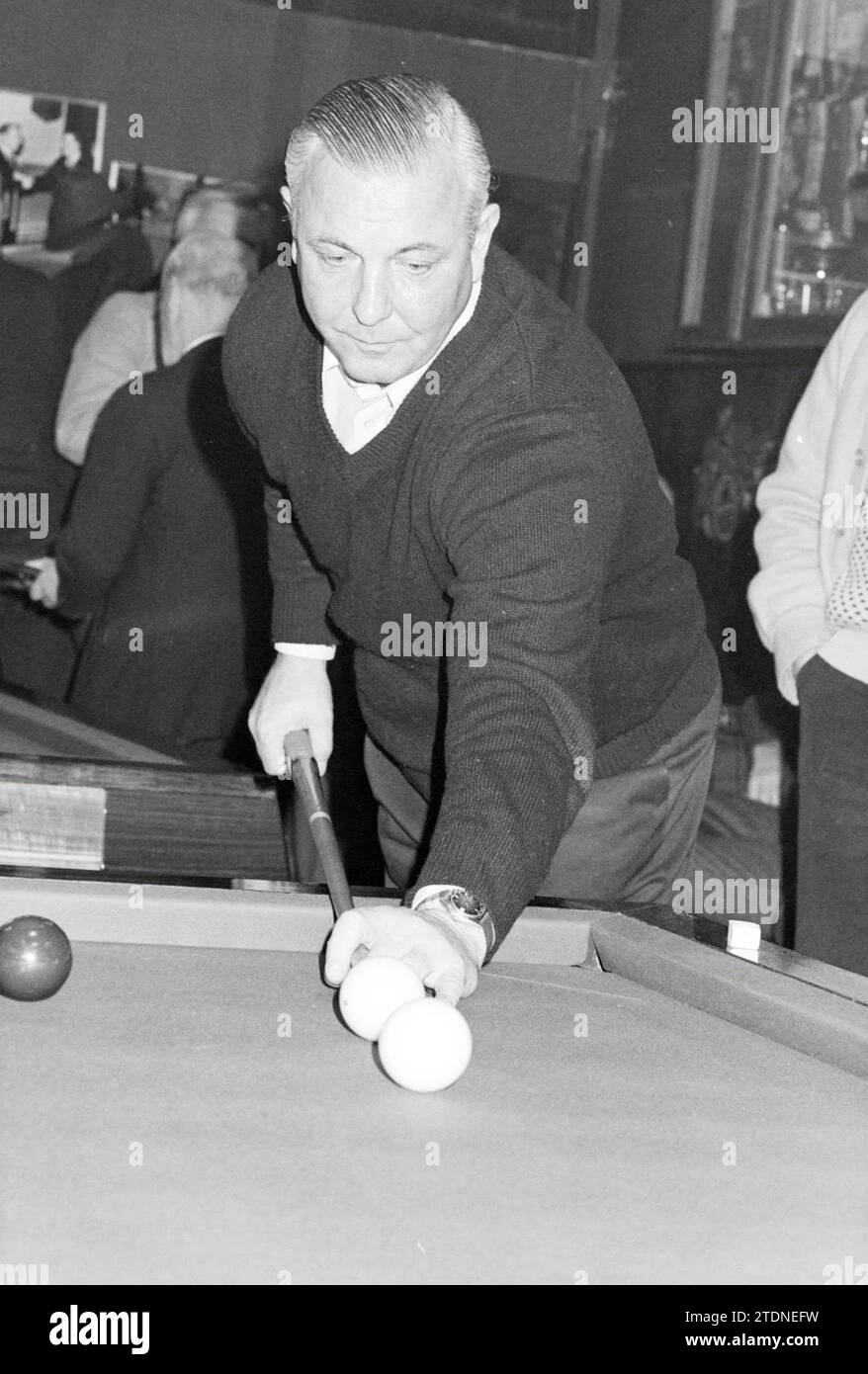 Billiards, 00-02-1980, Whizgle News from the Past, Tailored for the Future. Explore historical narratives, Dutch The Netherlands agency image with a modern perspective, bridging the gap between yesterday's events and tomorrow's insights. A timeless journey shaping the stories that shape our future Stock Photo