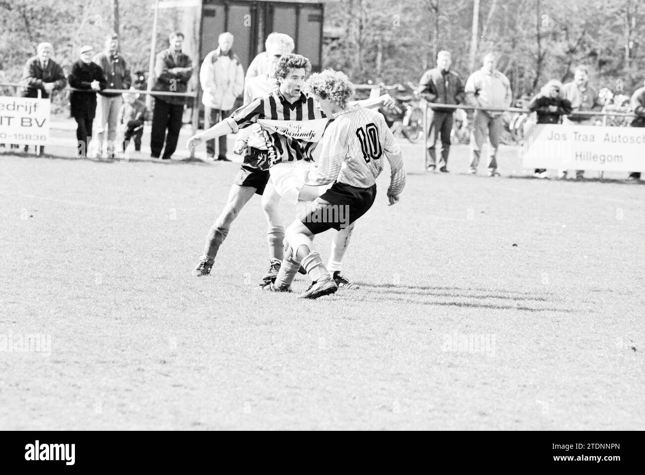 Football, Sizo - RCH, 01-04-1994, Whizgle News from the Past, Tailored for the Future. Explore historical narratives, Dutch The Netherlands agency image with a modern perspective, bridging the gap between yesterday's events and tomorrow's insights. A timeless journey shaping the stories that shape our future Stock Photo
