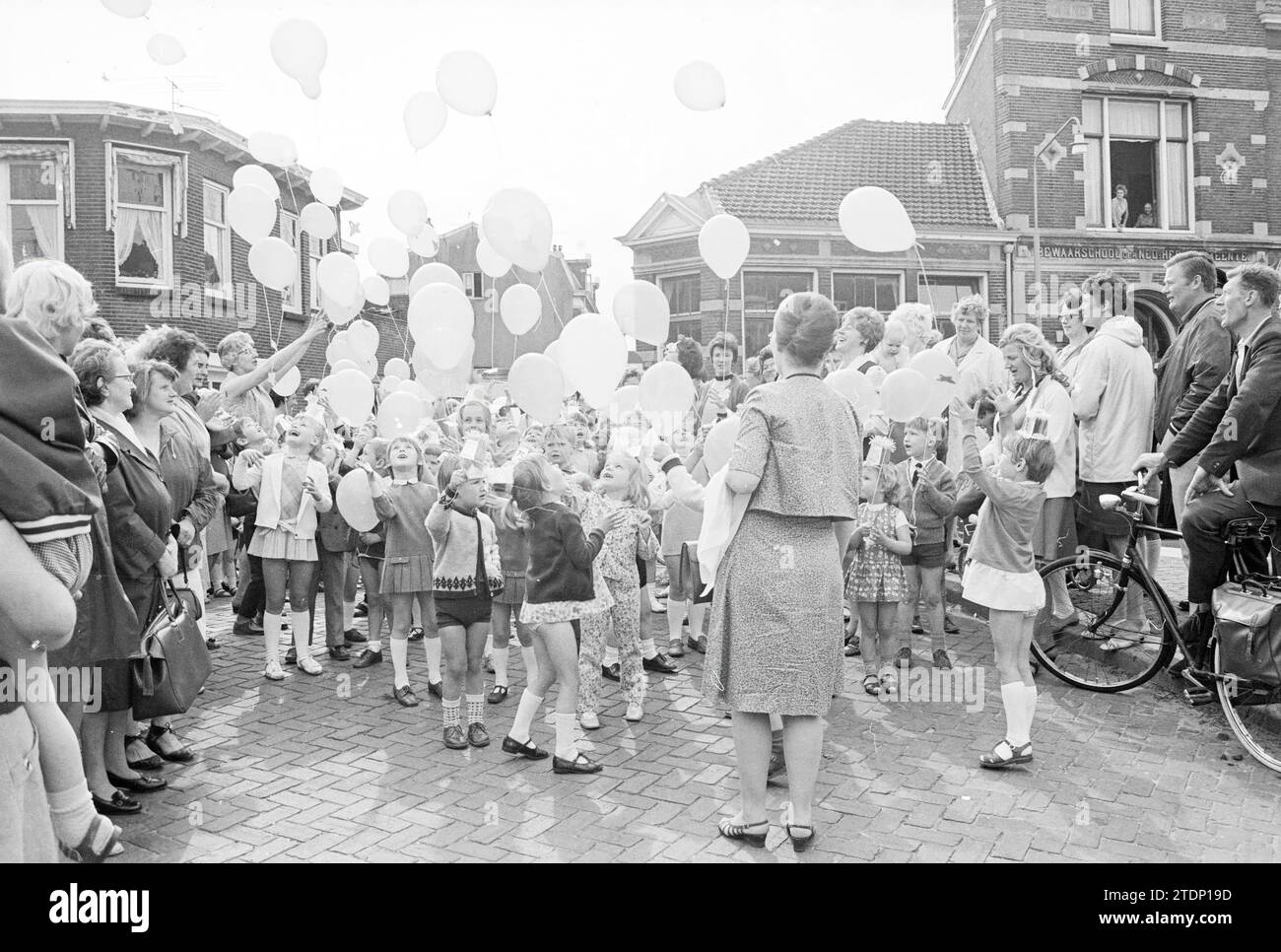 14 05 1969 hi-res stock photography and images - Alamy