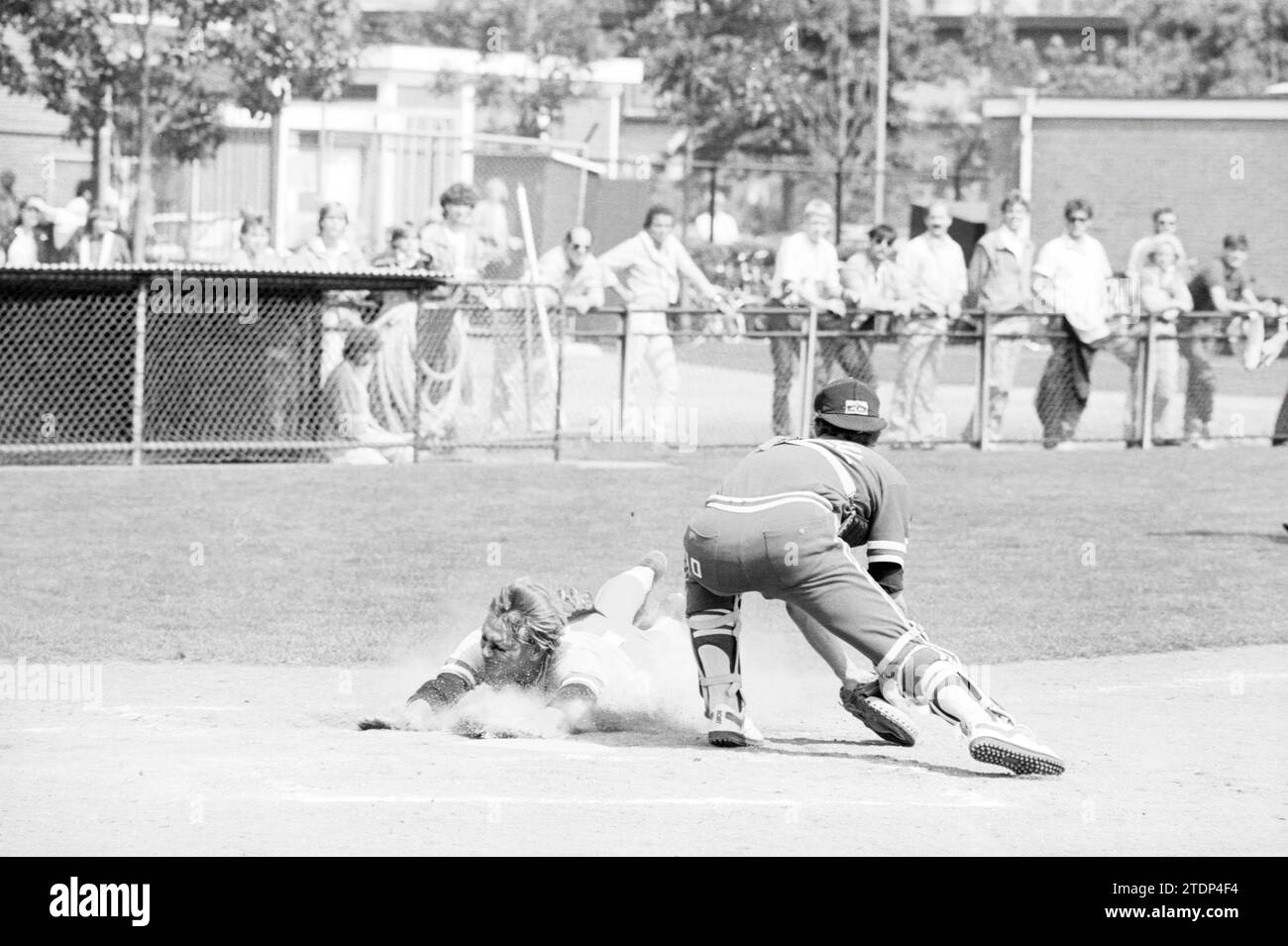 Kinheim - RCH, Baseball Kinheim, 05-08-1984, Whizgle News from the Past, Tailored for the Future. Explore historical narratives, Dutch The Netherlands agency image with a modern perspective, bridging the gap between yesterday's events and tomorrow's insights. A timeless journey shaping the stories that shape our future Stock Photo
