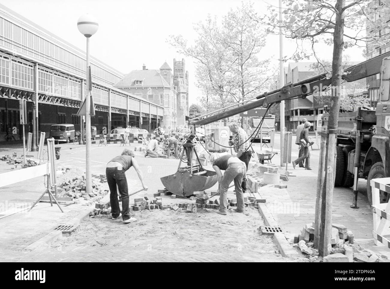 Pedestrian improvement station square hi-res stock photography and ...