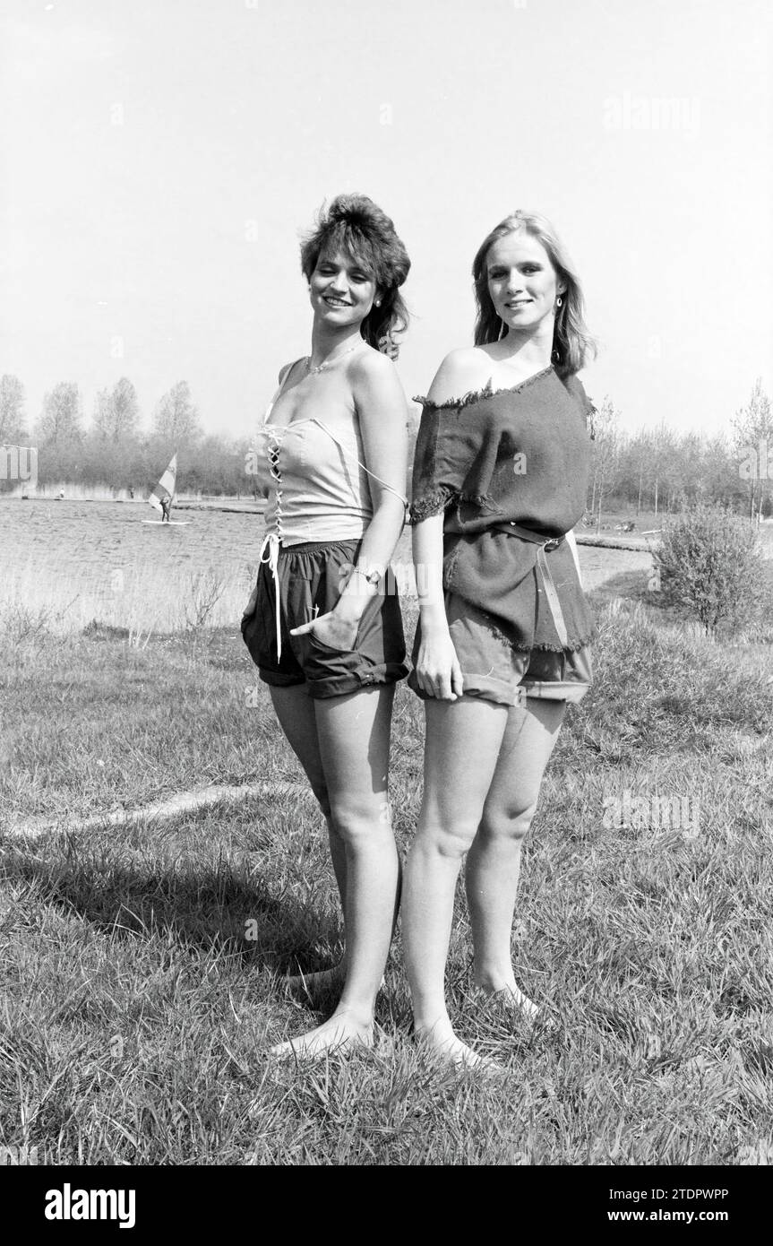 1983 fashion hi-res stock photography and images - Alamy
