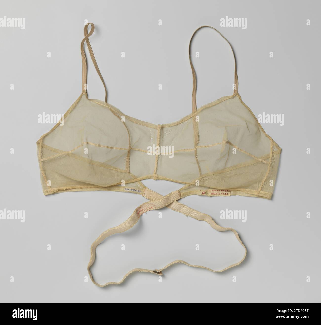 Bra cups hi-res stock photography and images - Alamy