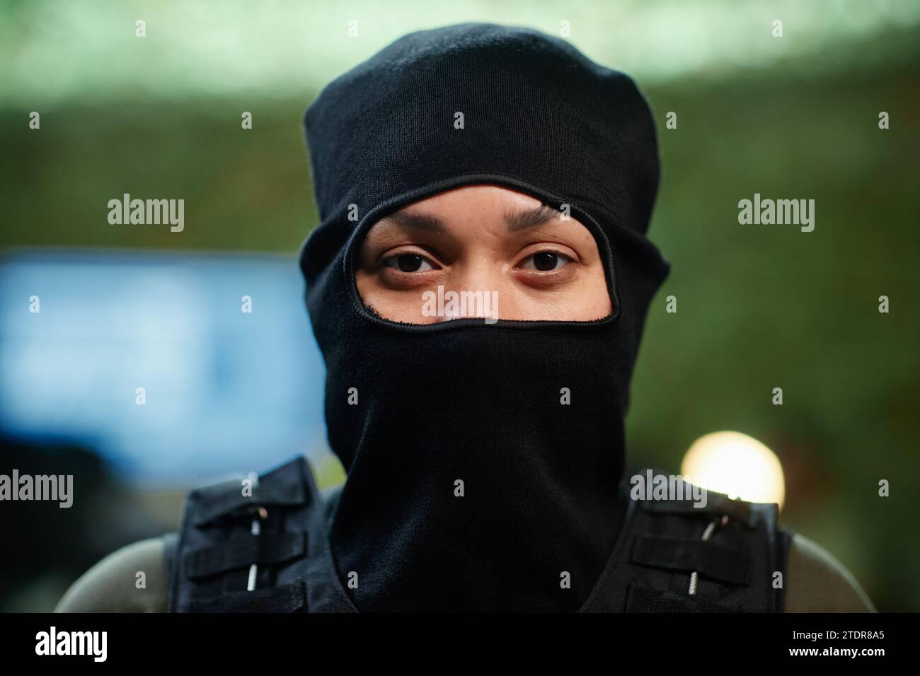 Serious black soldier in uniform hi-res stock photography and images ...