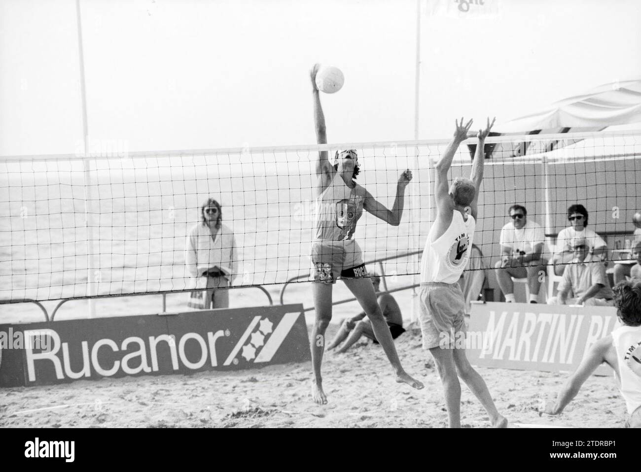 Beach volleyball, Zandvoort, Zandvoort, 03071992, Whizgle News from