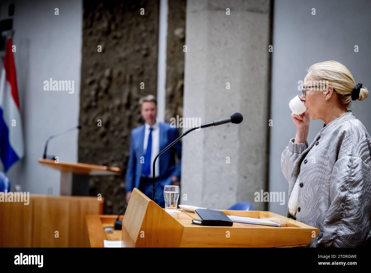 THE HAGUE - Sigrid Kaag, outgoing Minister of Finance during a debate on the 2023 Autumn Memorandum in the House of Representatives. ANP ROBIN UTRECHT netherlands out - belgium out Stock Photo