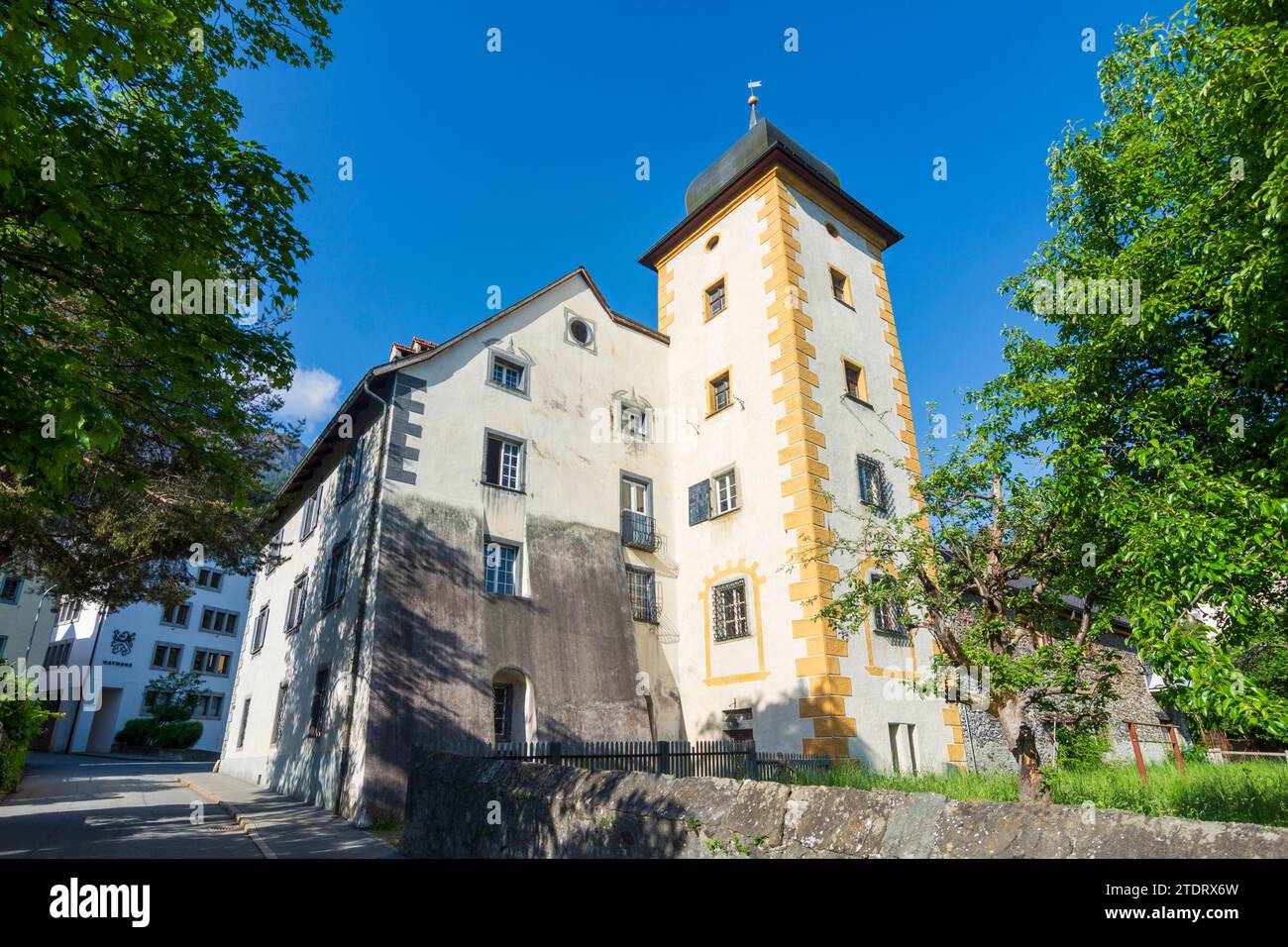 Thusis: Schlössli Castle in Viamala, Graubünden, Grisons, Switzerland Stock Photo