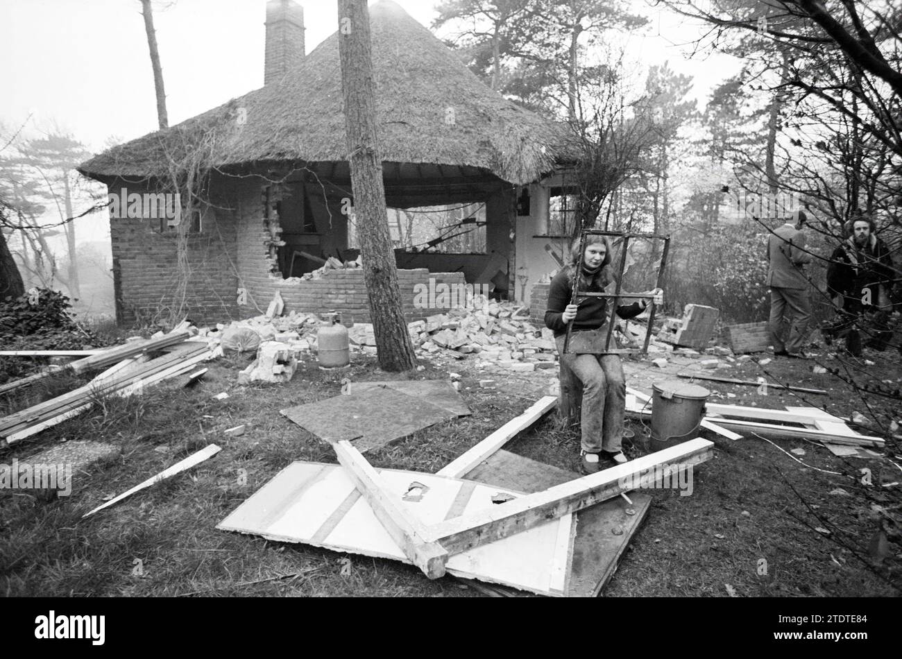A partly demolished house, Whizgle News from the Past, Tailored for the Future. Explore historical narratives, Dutch The Netherlands agency image with a modern perspective, bridging the gap between yesterday's events and tomorrow's insights. A timeless journey shaping the stories that shape our future Stock Photo