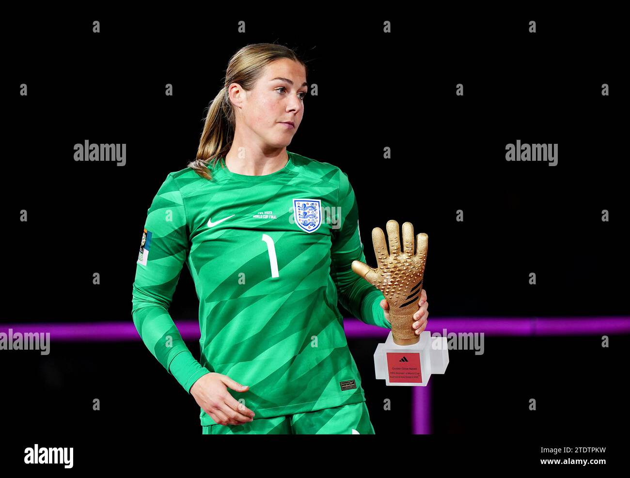 File photo dated 20/08/23 of England goalkeeper Mary Earps gestures to the fans after collecting her Golden Glove. England goalkeeper Mary Earps has won the BBC Sports Personality of the Year award. Issue date: Tuesday December 19, 2023. Stock Photo