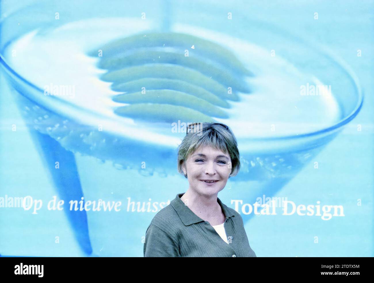 New corporate identity VNU, Haarlem, The Netherlands, 01-07-1999, Whizgle News from the Past, Tailored for the Future. Explore historical narratives, Dutch The Netherlands agency image with a modern perspective, bridging the gap between yesterday's events and tomorrow's insights. A timeless journey shaping the stories that shape our future Stock Photo