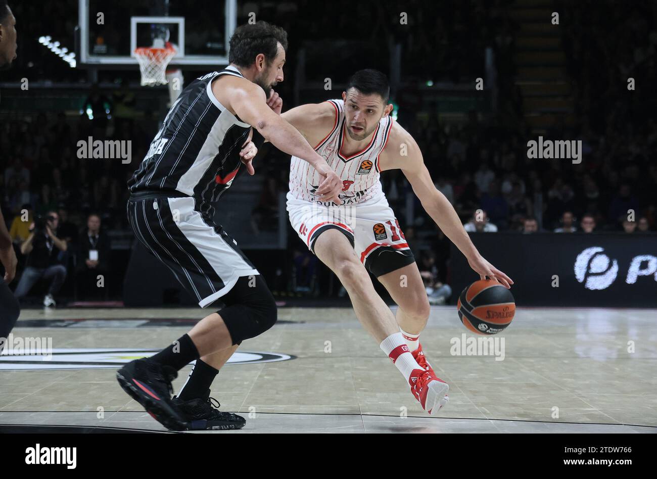 Piraeus olympiacos basketball hires stock photography and images Alamy