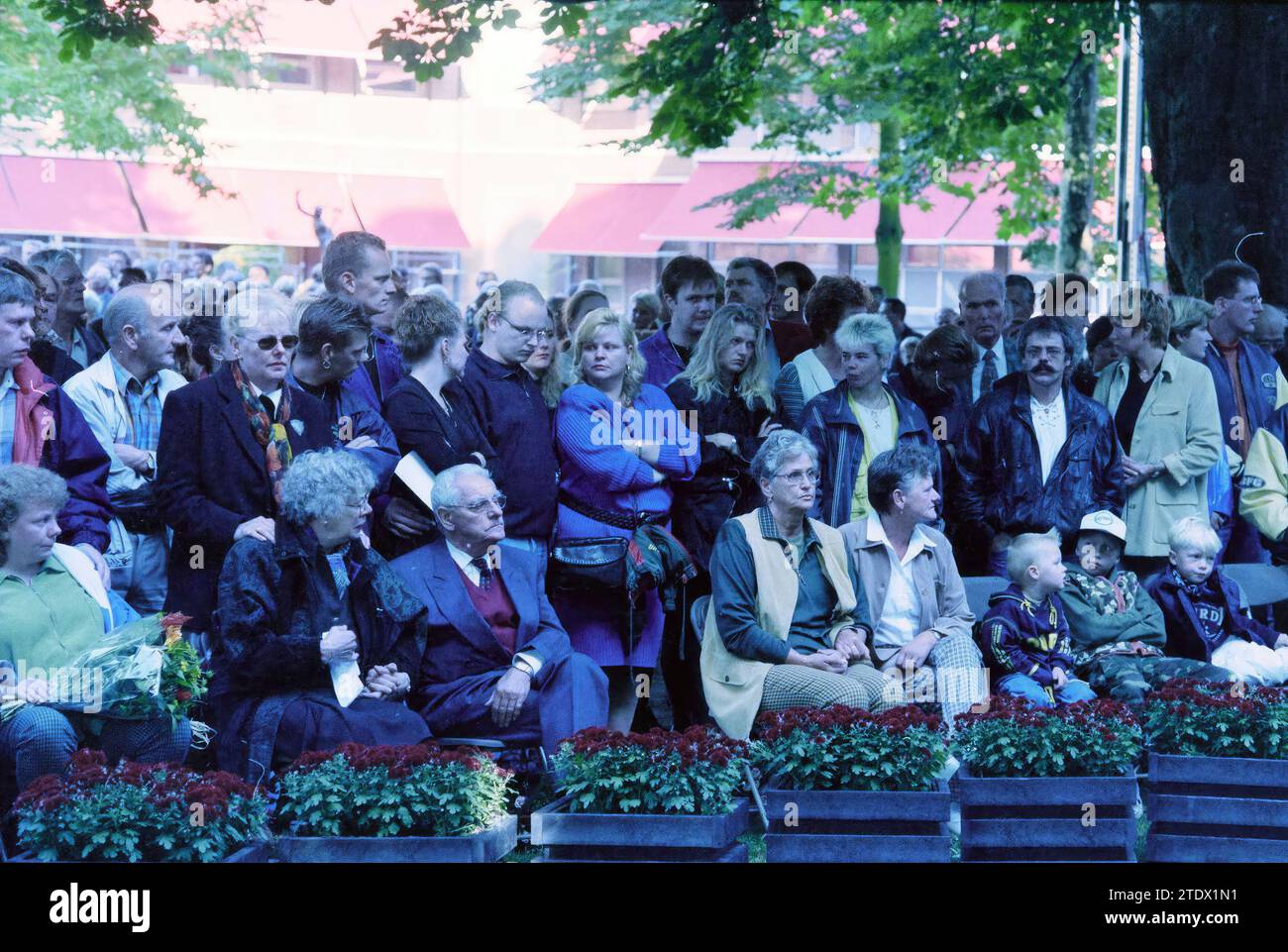 Unveiling monument Dakota disaster [garden of Provincial House