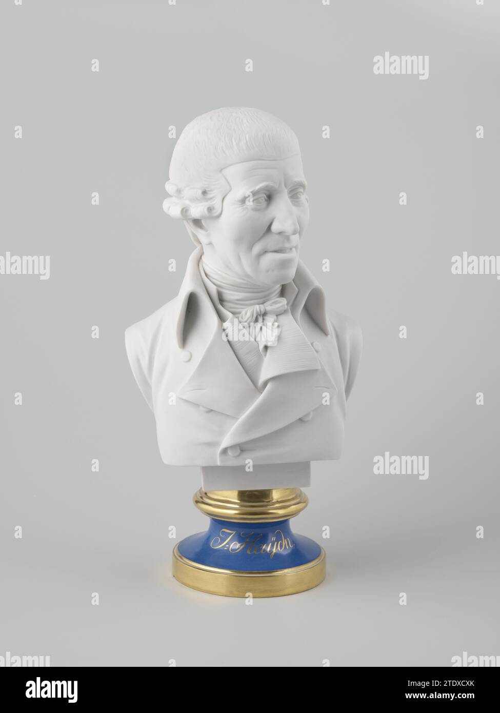 Portrait of Joseph Haydn, Imperial Porcelain Manufaktur, 1805 Bust of porcelain on a round pedestal. The portrait representing Joseph Haydn (1732-1809) is in biscuit and the pedestal is covered with blue and gold on the glaze. Marked on the underside with the shield, number 59 and year number 805. Vienna porcelain. glaze. gold (metal) painting / gilding / vitrification Bust of porcelain on a round pedestal. The portrait representing Joseph Haydn (1732-1809) is in biscuit and the pedestal is covered with blue and gold on the glaze. Marked on the underside with the shield, number 59 and year num Stock Photo