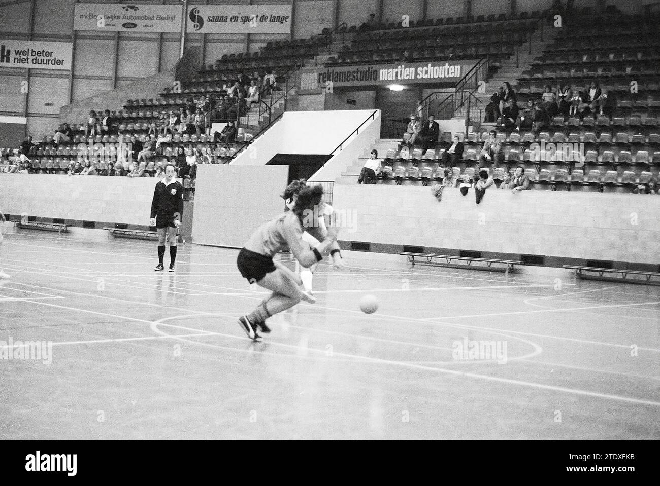 Indoor football matches at Sports Hall Beverwijk, Indoor football, 11