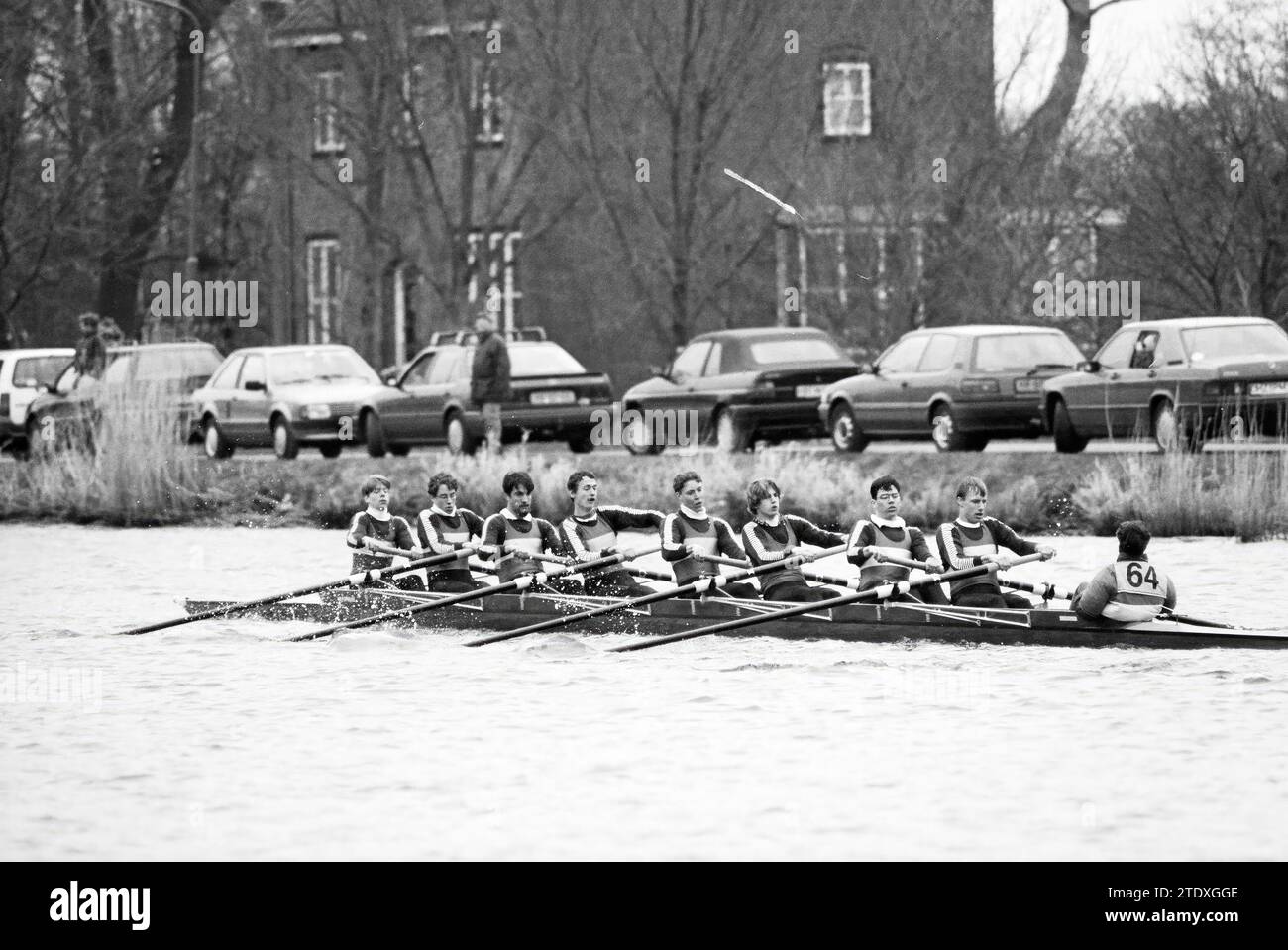 Rowing, Ouderkerk a/d Amstel, Ouderkerk aan de Amstel, 25-03-1995, Whizgle News from the Past, Tailored for the Future. Explore historical narratives, Dutch The Netherlands agency image with a modern perspective, bridging the gap between yesterday's events and tomorrow's insights. A timeless journey shaping the stories that shape our future. Stock Photo