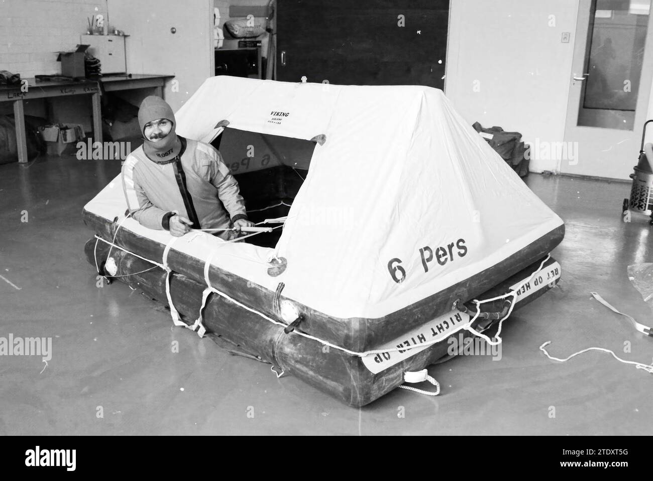 Lifeboats IJmuiden (viking), Rescue, rescue brigade, rescue service ...