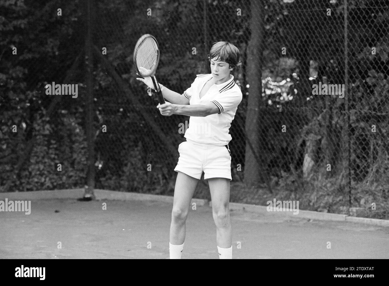 Tennis association TVB, Barendrecht, , Whizgle News from the Past, Tailored for the Future. Explore historical narratives, Dutch The Netherlands agency image with a modern perspective, bridging the gap between yesterday's events and tomorrow's insights. A timeless journey shaping the stories that shape our future. Stock Photo