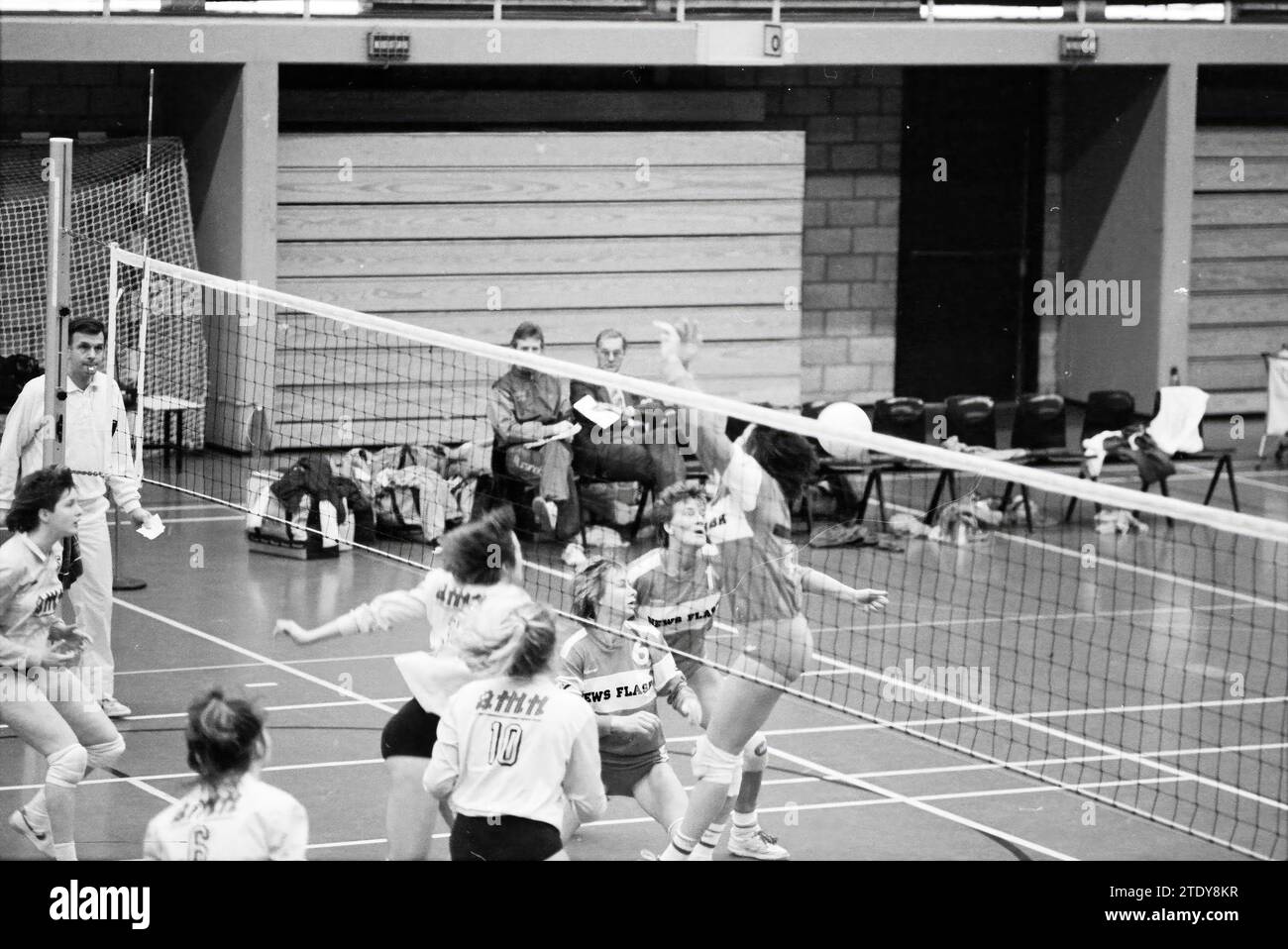 Volleyball Ovra De Zaan, Volleyball, 22011988, Whizgle News from