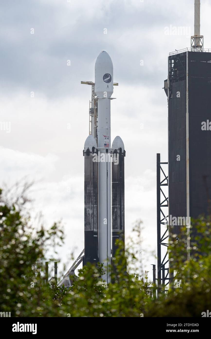 Spacex Falcon Heavy at NASA Launch Complex 39A Stock Photo
