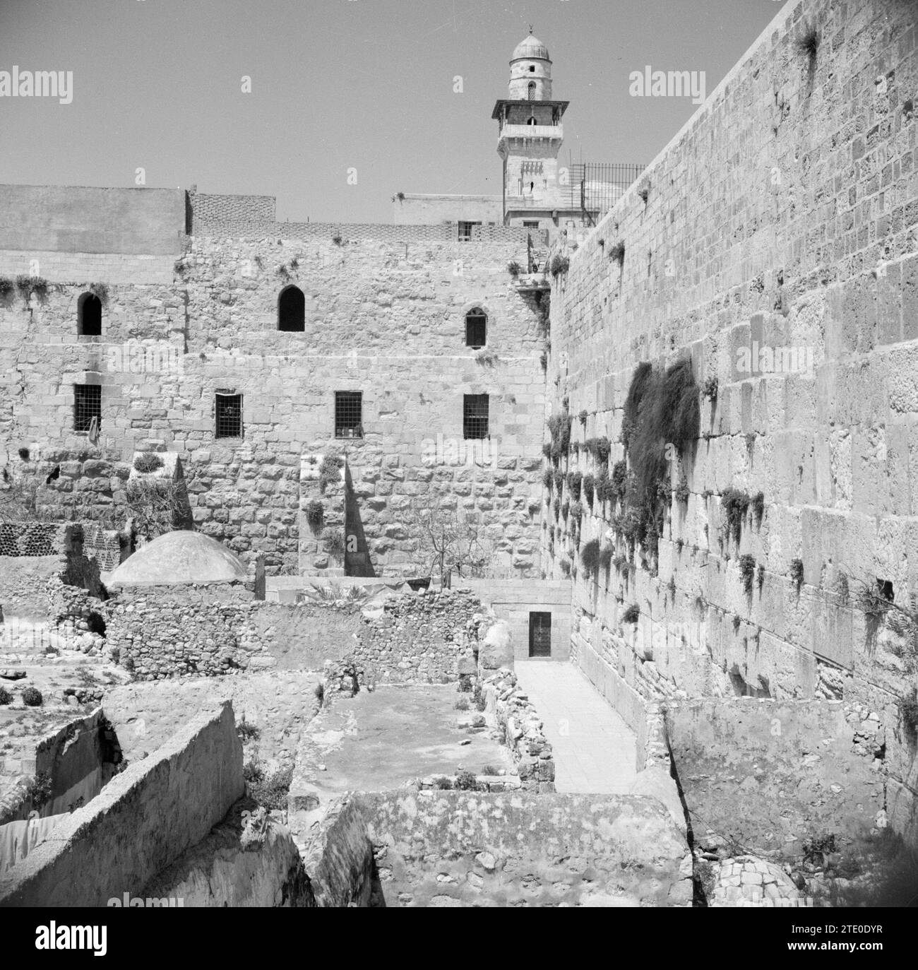 1950s wailing wall hires stock photography and images Alamy