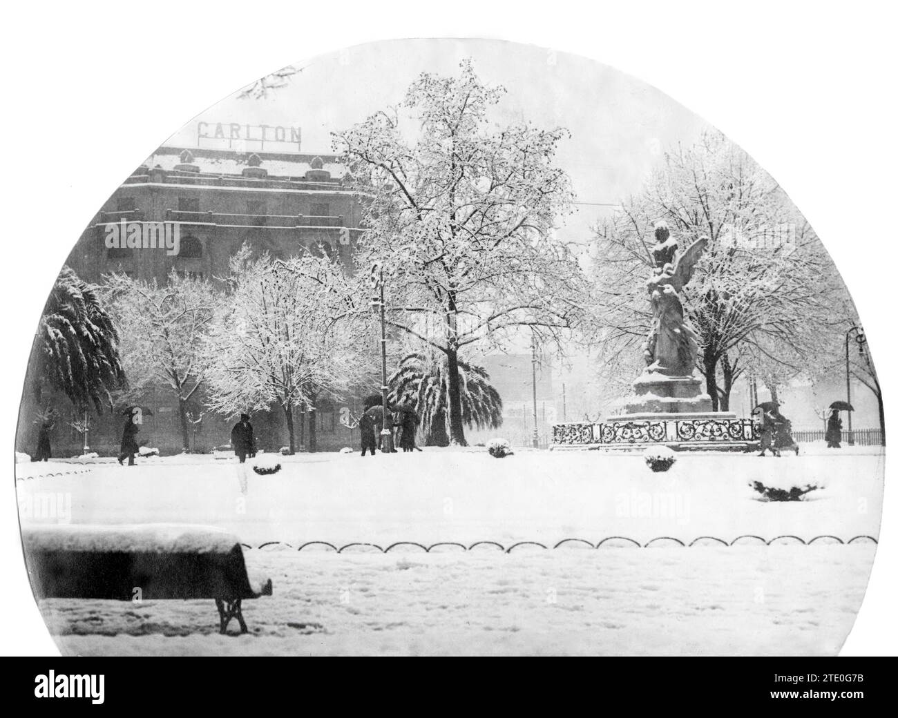 Carlton Hotel In Bilbao Black And White Stock Photos Images Alamy carlton-hotel-in-bilbao-black-and-white-stock-photos-images-alamy