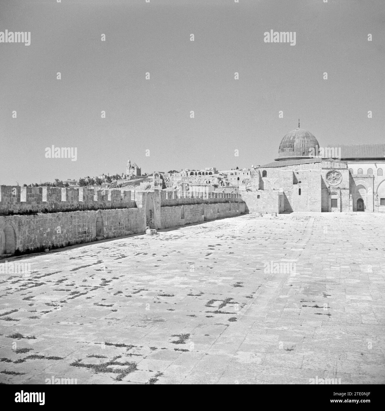 Al Haram esh-Sharif - Temple Mount. Forecourt and Al Aqsa Mosque ca. 1950-1955 Stock Photo