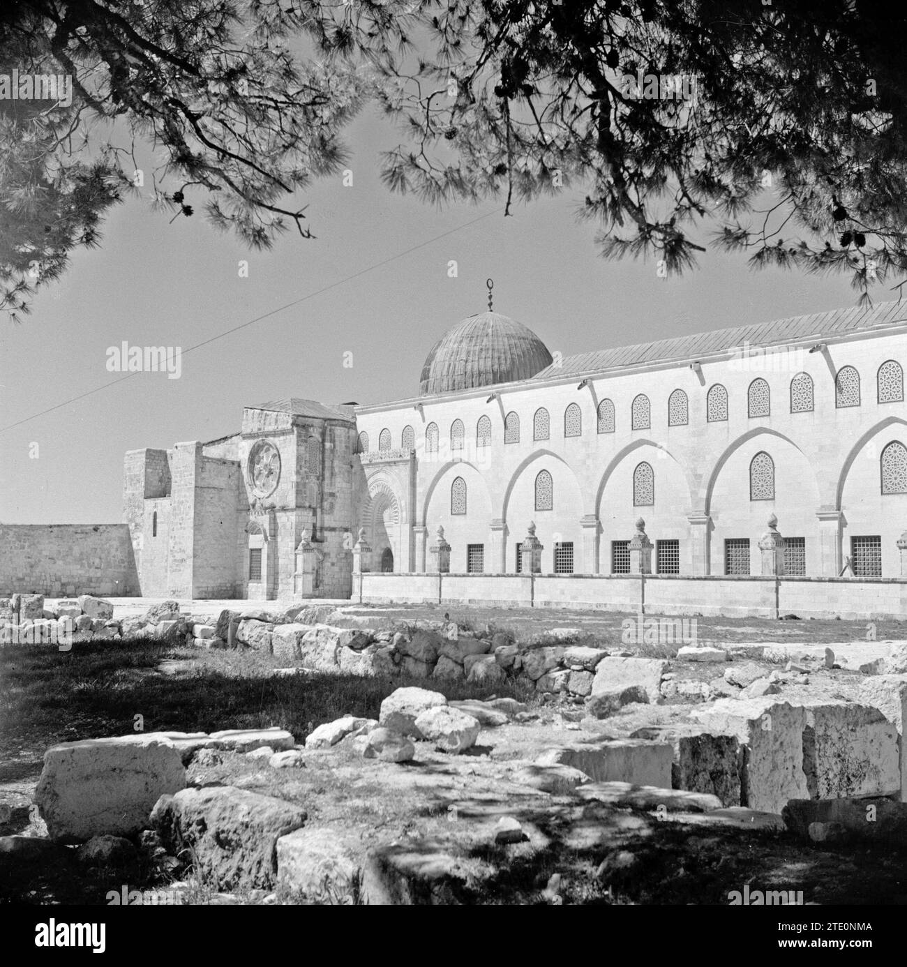 Al Haram esh-Sharif - Temple Mount. Al Aqsa mosque ca. 1950-1955 Stock Photo