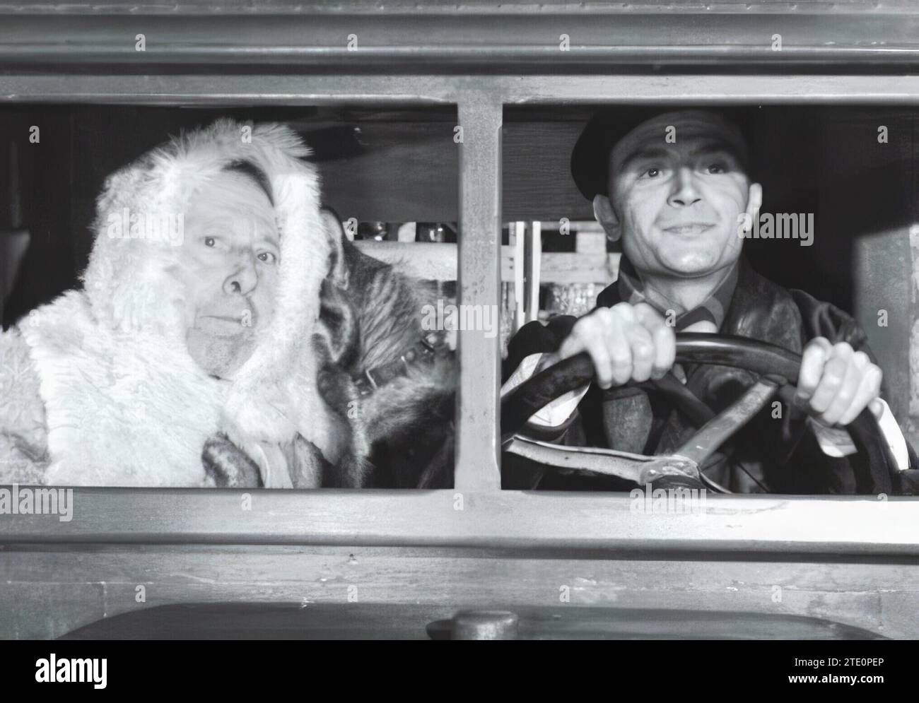 01/01/1955. José Isbert and Tony Leblanc in 'Radio Stories'. Credit: Album / Archivo ABC Stock Photo
