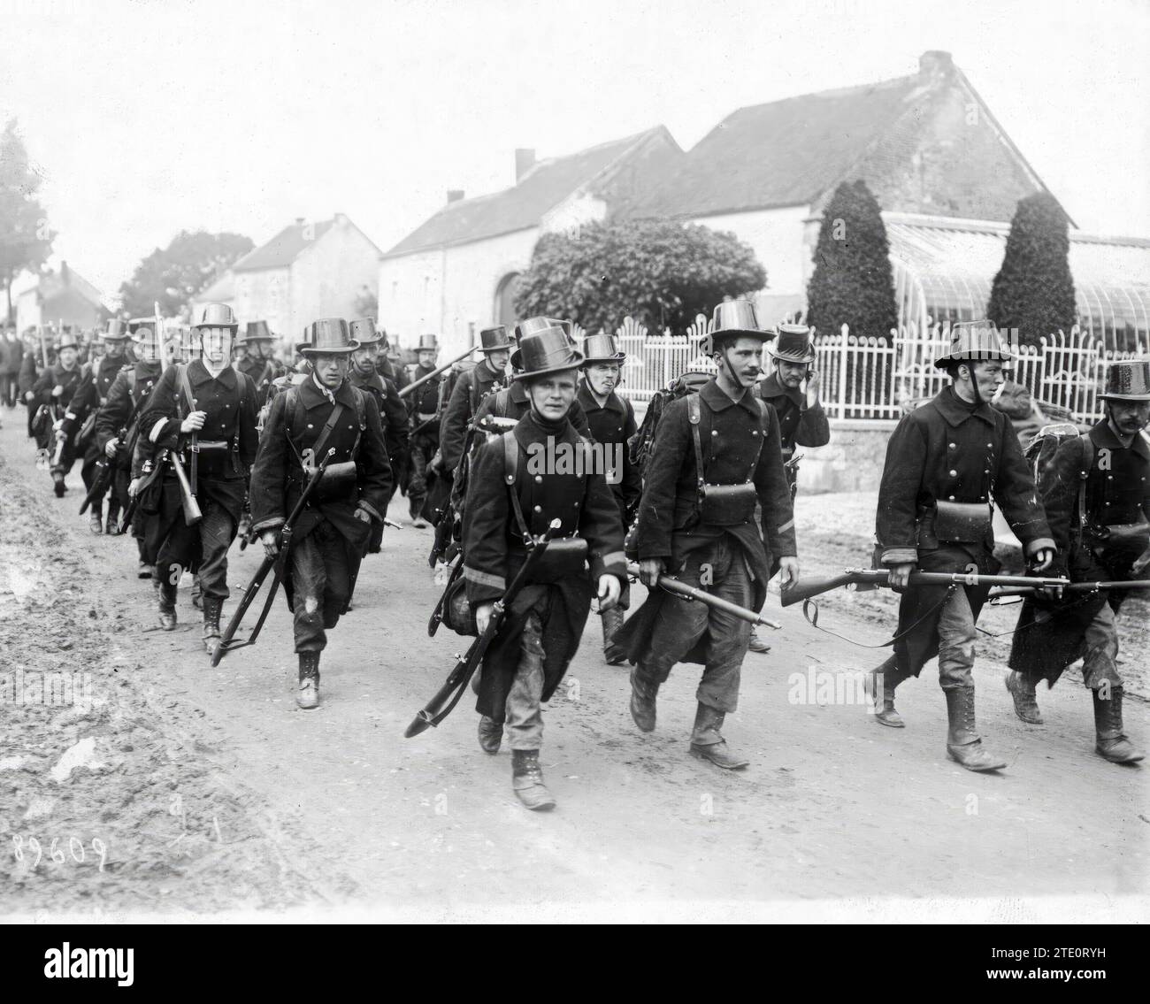 07/31/1914. From the Belgian army. Arrival of Belgian infantry reinforcements at Liège Maneuvers (Pour la Prize de Oumeilh). Credit: Album / Archivo ABC / Louis Hugelmann Stock Photo