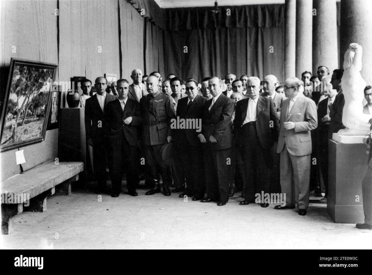 12/31/1936. The Authorities of Valencia Opening the Fine Arts Exhibition to Benefit the Militias. Credit: Album / Archivo ABC / luis vidal Stock Photo