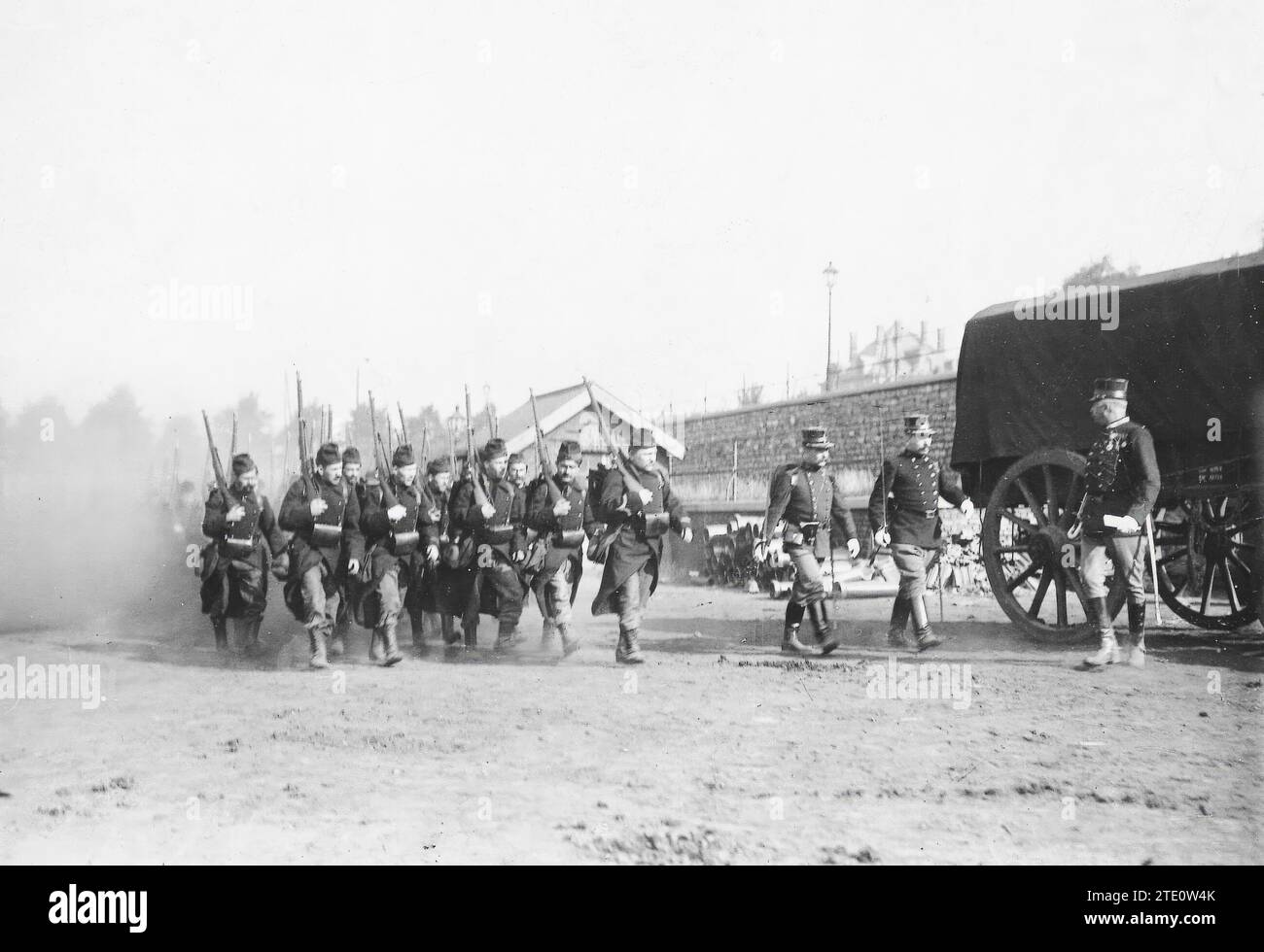 07/31/1914. To meet the Enemy. A Belgian infantry regiment heading on forced marches towards the line of fire. Credit: Album / Archivo ABC / Charles Chusseau Flaviens Stock Photo