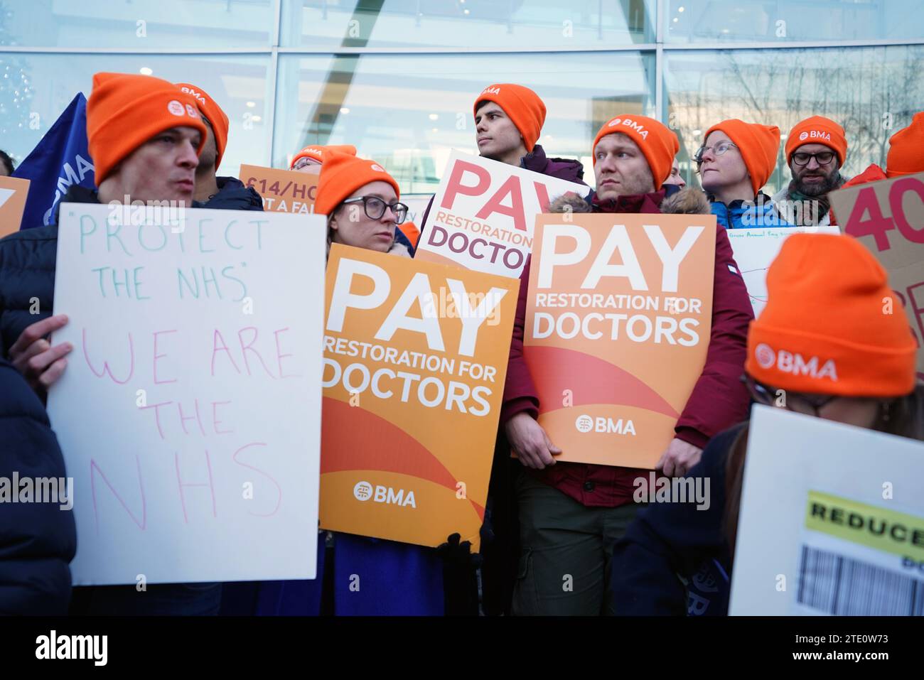 Junior doctors and members of the British Medical Association (BMA) on ...