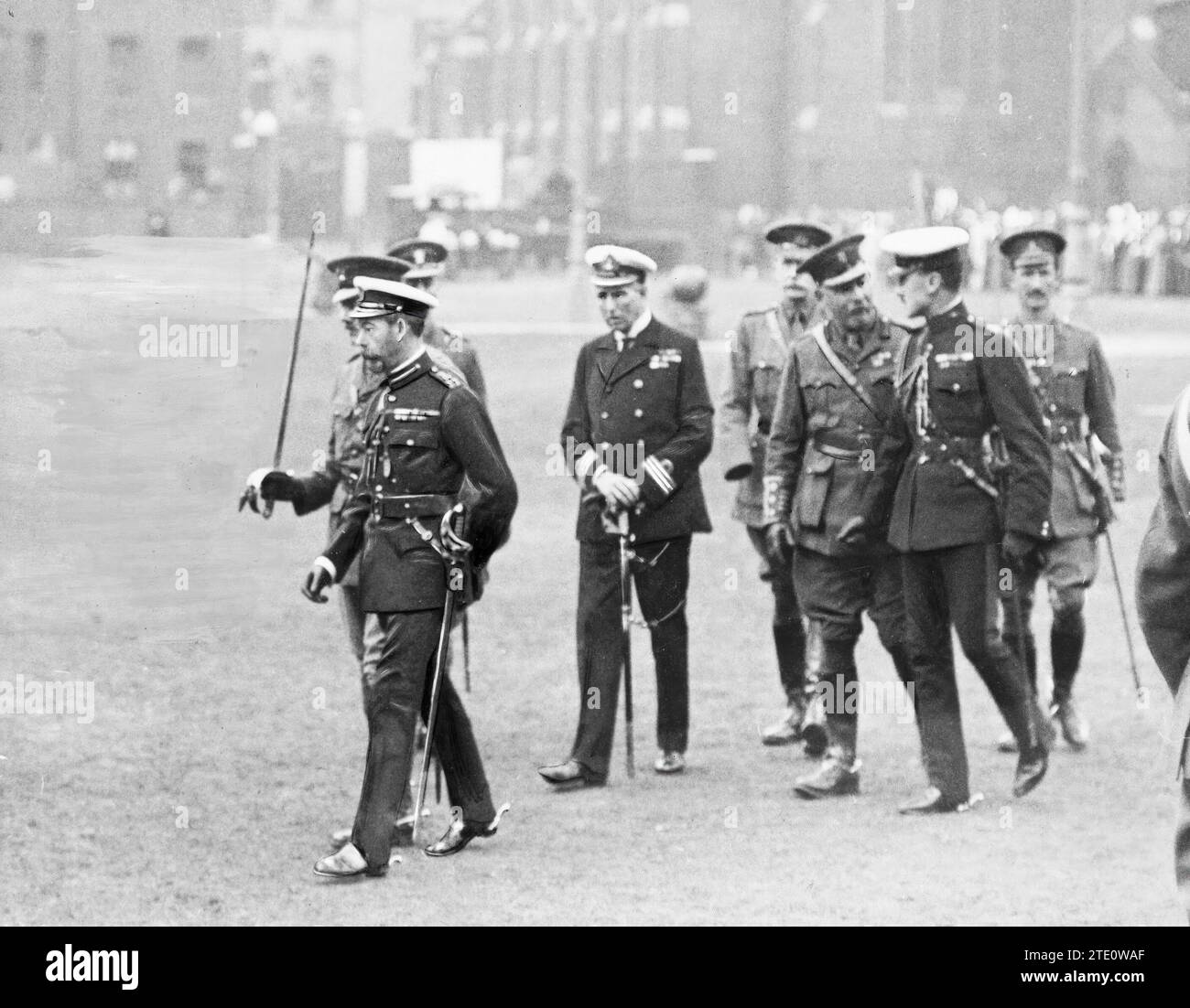 10-31-1914-the-monarch-of-great-britain-king-george-v-of-england