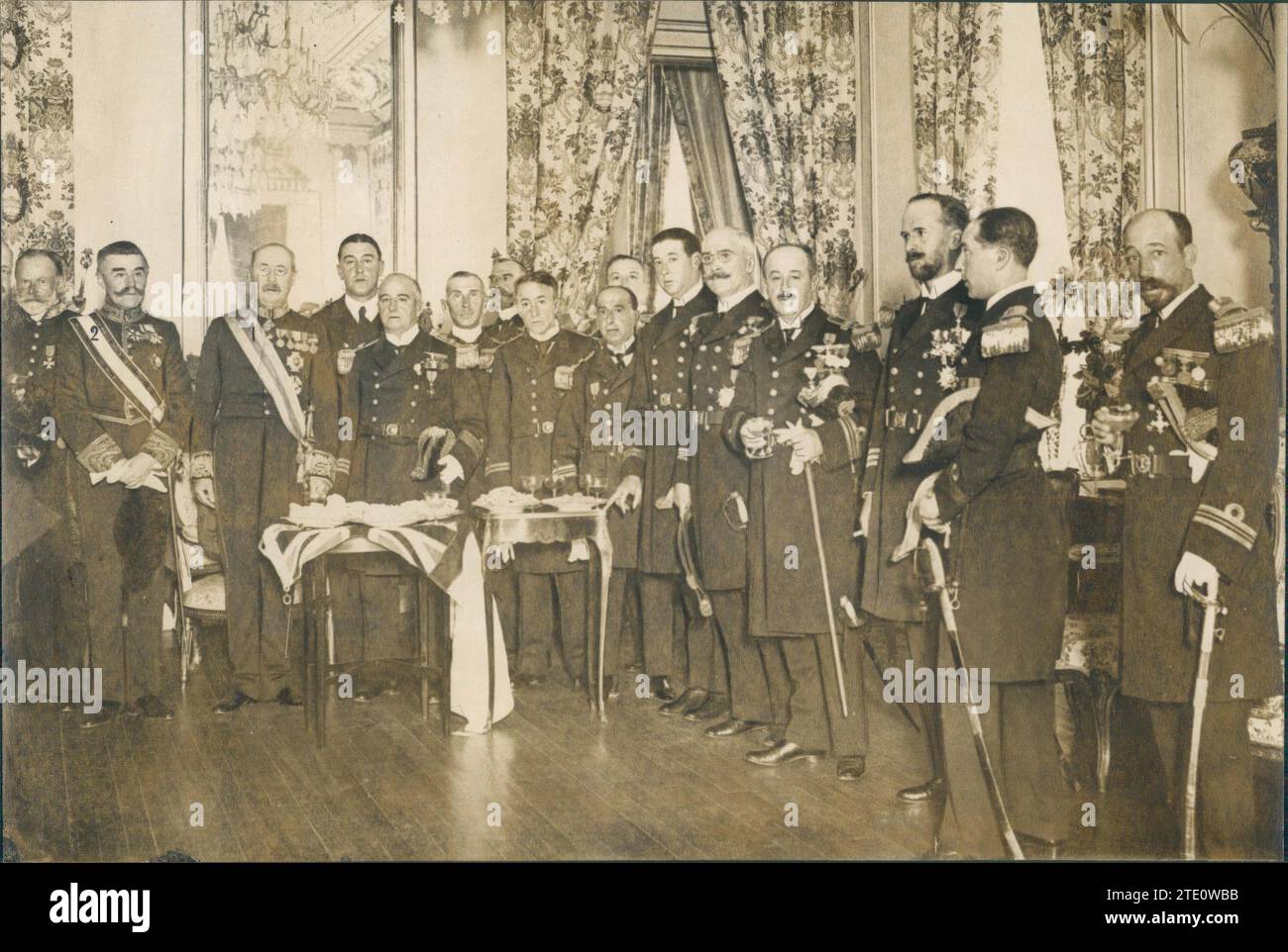 05/31/1919. Madrid. At the English embassy. The Ambassador, Mr. Ardinge (1), with the Officers of the Spanish Navy To Whom He Awarded English Decorations, Granted by King George in reward for their Services on the British Hospital Ships during the War. On behalf of HM The King D. Alfonso Xiii, his Secretary, D. Emilio Torres (2) attended this event. Credit: Album / Archivo ABC / Julio Duque Stock Photo