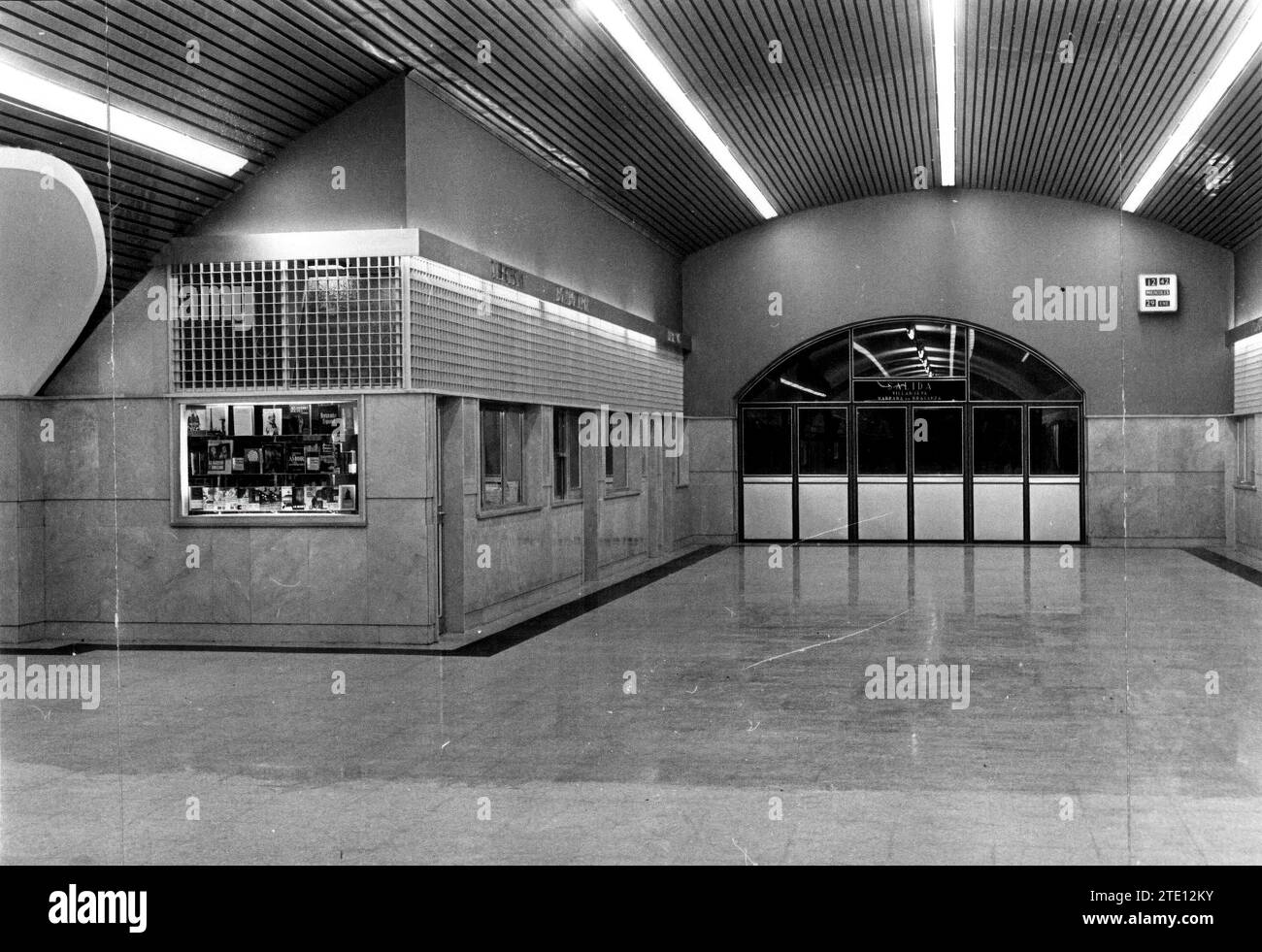 01/28/1969. Lobby of the Recoletos stop, built by the Ministry of Public Works for Renfe Services. The ribbon was cut by the mayor of Madrid, Mr. Carlos Arias Navarro, accompanied by the general director of Land Transport, Mr. Santiago Cruylles, and the vice president of the board of directors of Renfe, Mr. Alfredo Moreno, among other personalities. Credit: Album / Archivo ABC / Manuel Sanz Bermejo Stock Photo