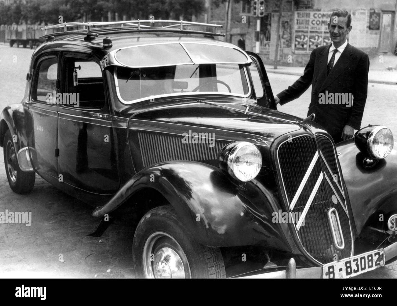Madrid, June 1958. A taxi driver with his car in Madrid. Credit: Album / Archivo ABC / Virgilio Muro Stock Photo