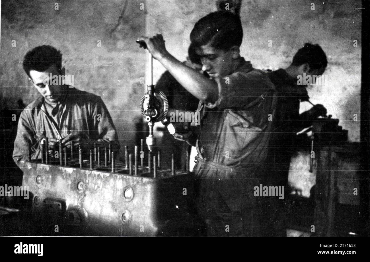 08/31/1938. Recovery and repair of a car engine from a Junk Pile in a ...