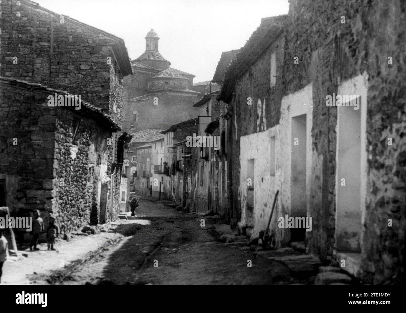 12/31/1929. Low street of the town Fuendetodos (Zaragoza). Credit: Album / Archivo ABC Stock Photo