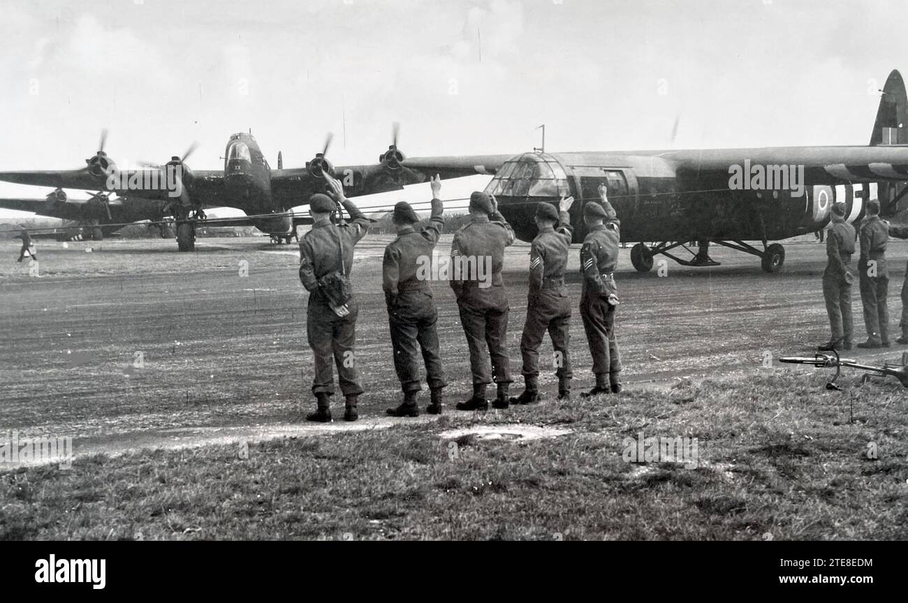 OPERATION MARKET  GARDEN 1944. Ground staff wave goodbye to a Short Stirling/Airspeed Horsa glider combination as they prepare for take off, probably from RAF Harwell, 17 September. Stock Photo