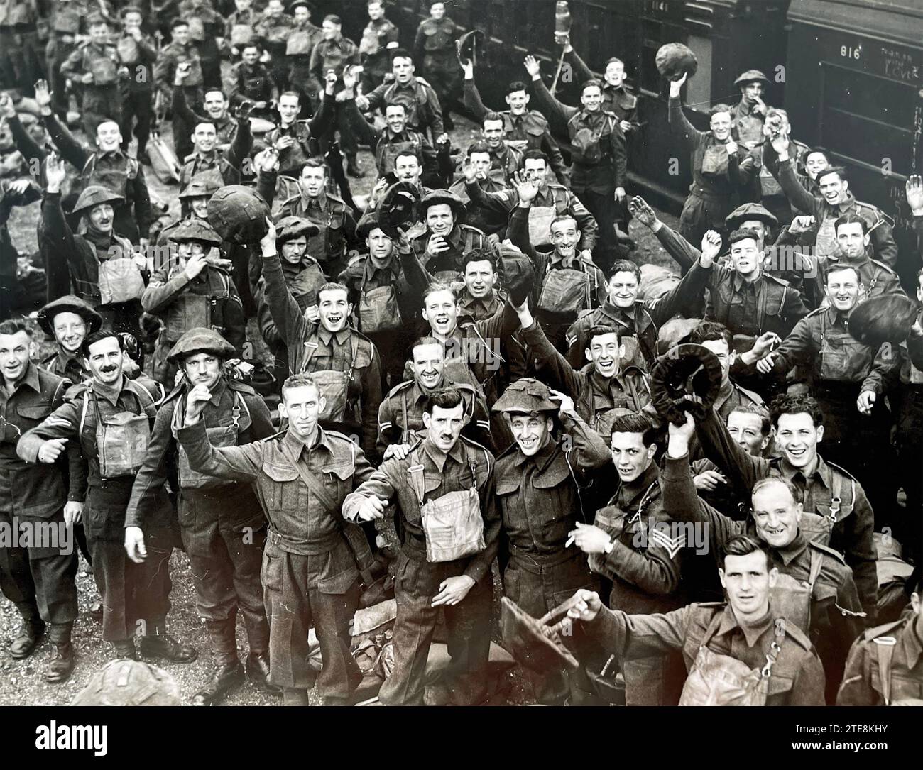 BRITISH EXPEDITIONARY FORCE troops at a London railway station before embarking in 1939. Stock Photo