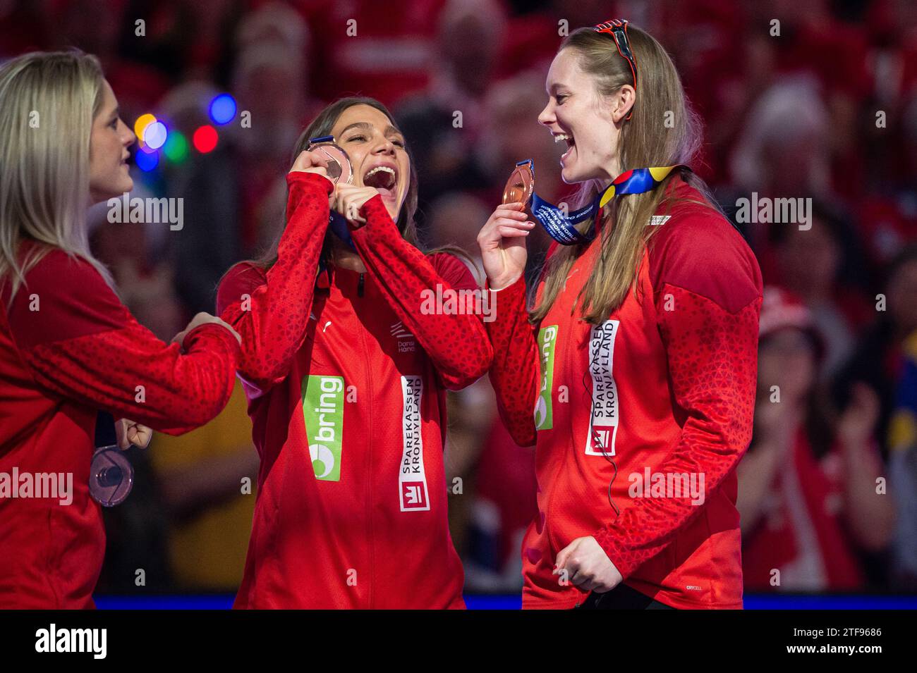 Herning, Denmark. 17th, December 2023. Bronze medal winner Anne Mette