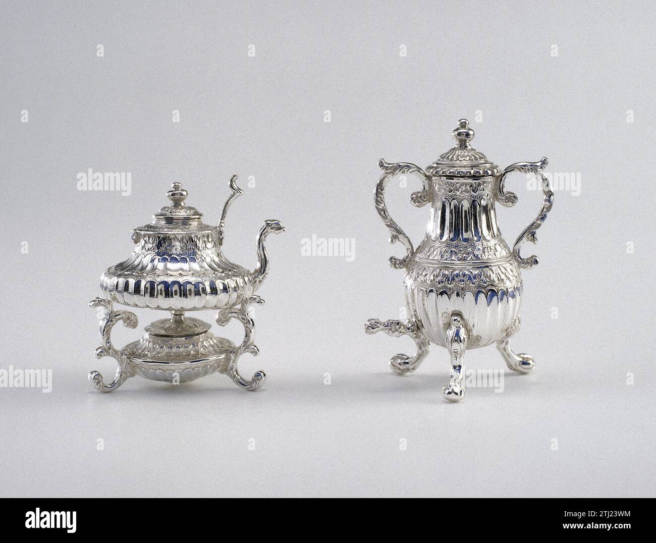 Originally Attributed Pear rotating hi-res stock photography and images - Alamy