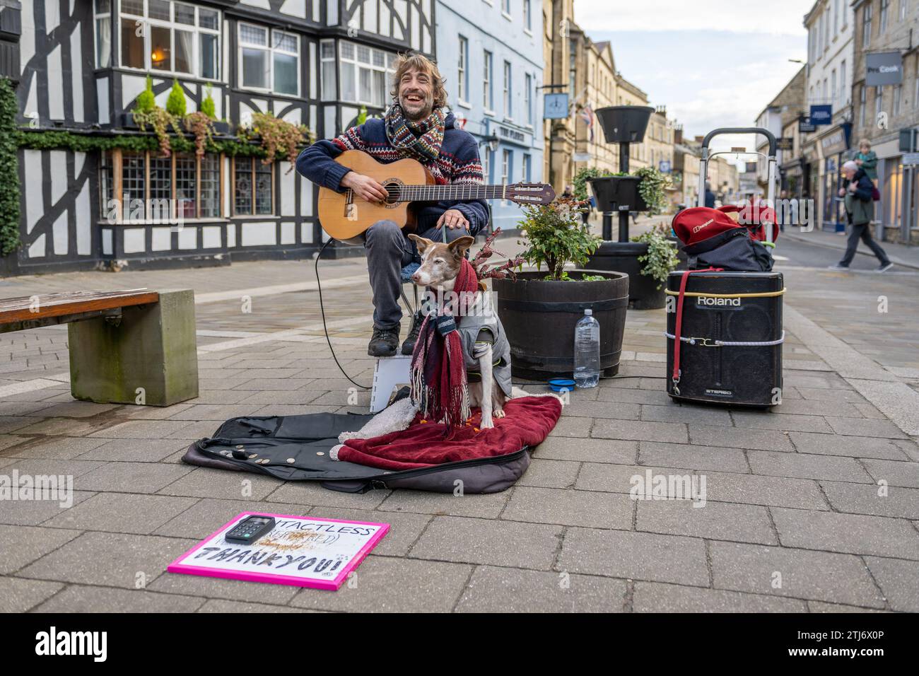 Busker in Cirencester Stock Photo
