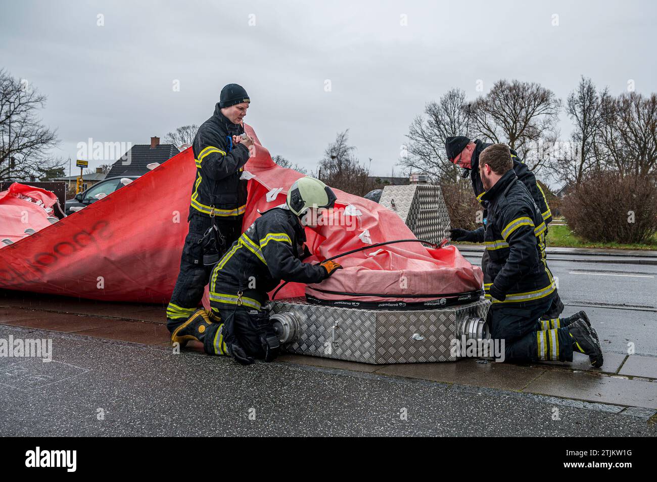 Frederikssund, Denmark, 20th Dec. 2023. Fire department prepares ...