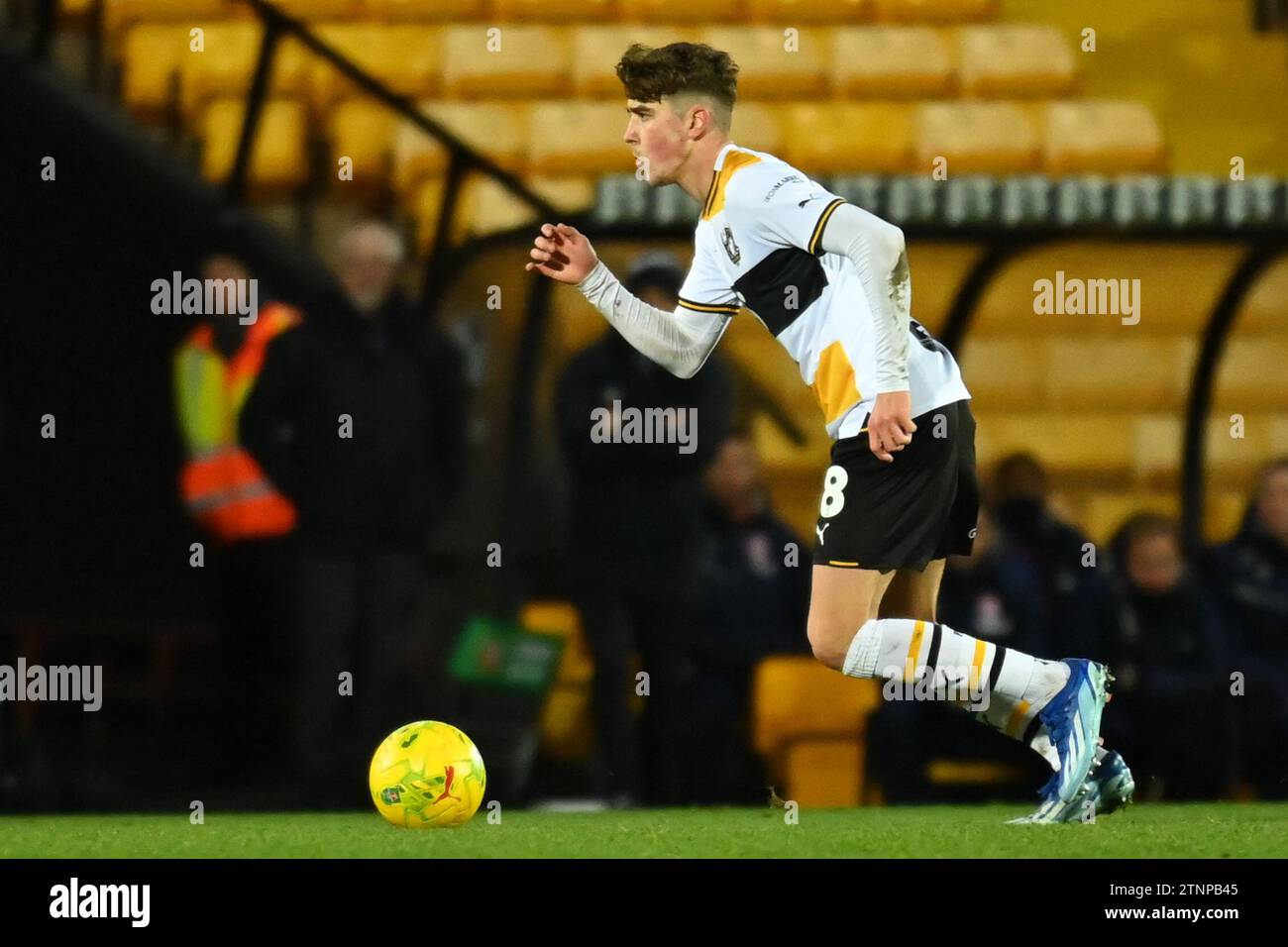 Burslem, UK, 19th December 2023. Oli Arblaster, on loan from Sheffield United, is pictured in action for Port Vale at home to Middlesbrough in the Carabao Cup Quarter Final. Credit: TeeGeePix/Alamy Live News Stock Photo