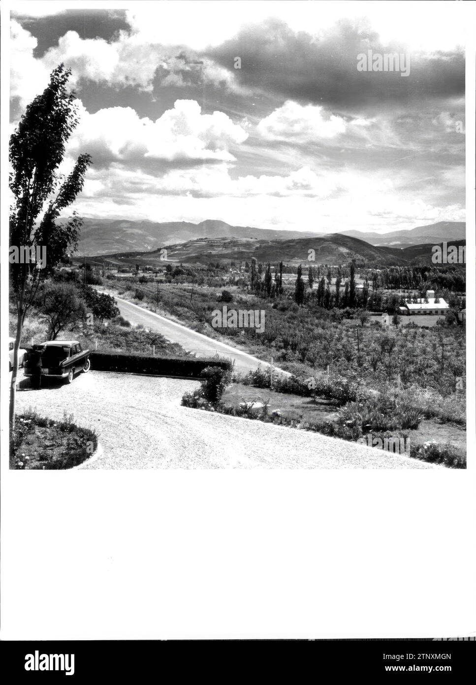 12/31/1949. El Bierzo. The Vega de Villafranca that irrigates the Burbia River. Credit: Album / Archivo ABC / Marques De Santa María Del Villar Stock Photo