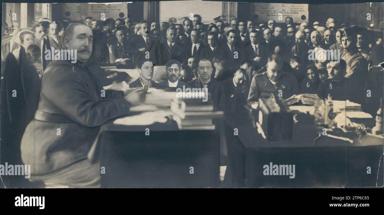 05/06/1924. Andalusia Express crime: court martial in the Modelo prison. On the left are the Defenders, of whom only Mr. Matilla (1) can be seen. In the Center, the Defendants, Donday (2), Honorio (3), Piqueras (4), Antonia Sánchez Molina (5), Incarnación Muñoz (6). On the Right, the Judge, Mr. Moreno Lizarraga (7), and the Secretary, Sergeant González (8). Credit: Album / Archivo ABC / Julio Duque Stock Photo