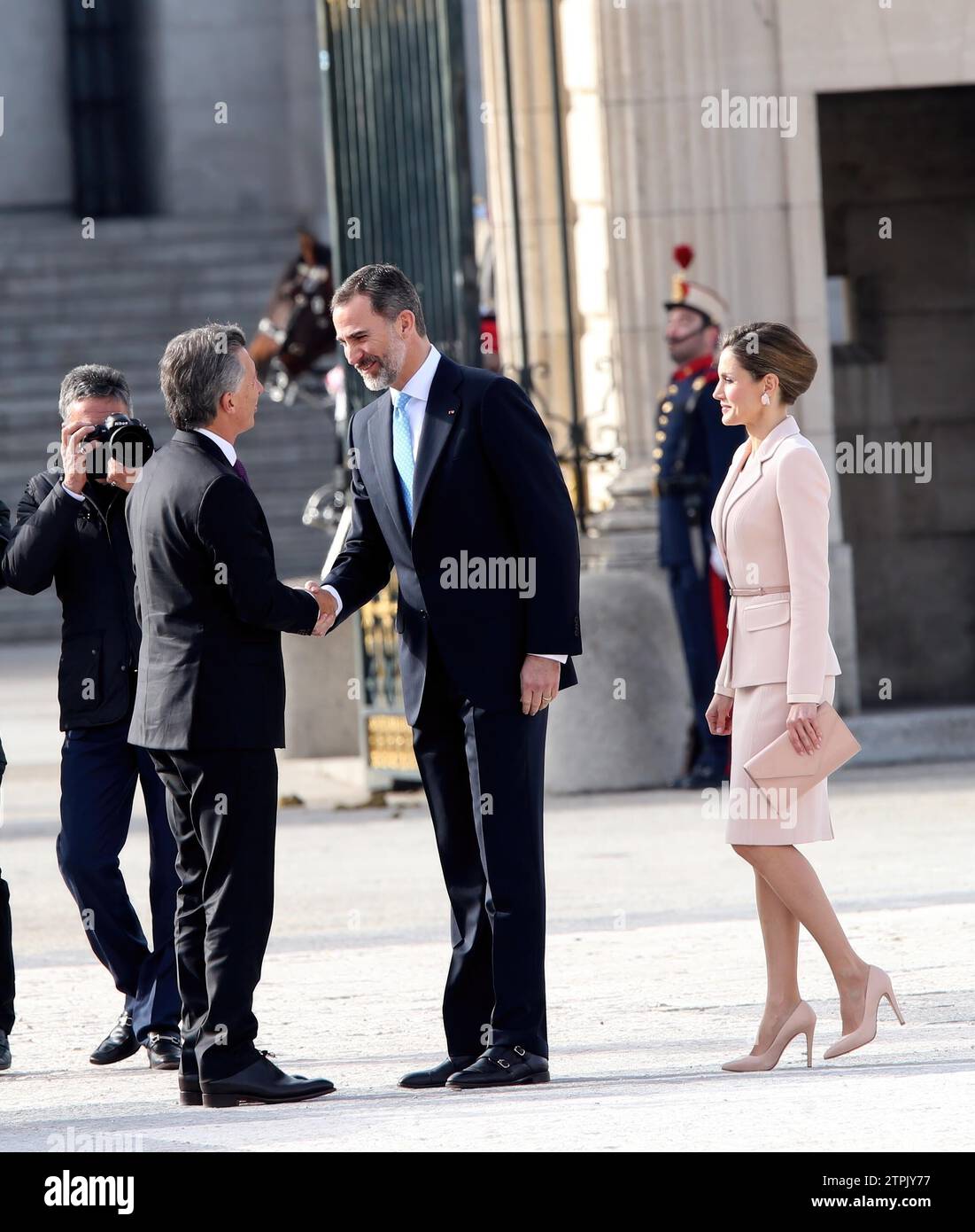 Madrid, 02/22/2017. Official visit of the president of Agentina Mauricio Macri. The president and his wife are received by His Majesty. the Kings in the Royal Palace. Photo: Ernesto Agudo. ARCHDC. Credit: Album / Archivo ABC / Ernesto Agudo Stock Photo